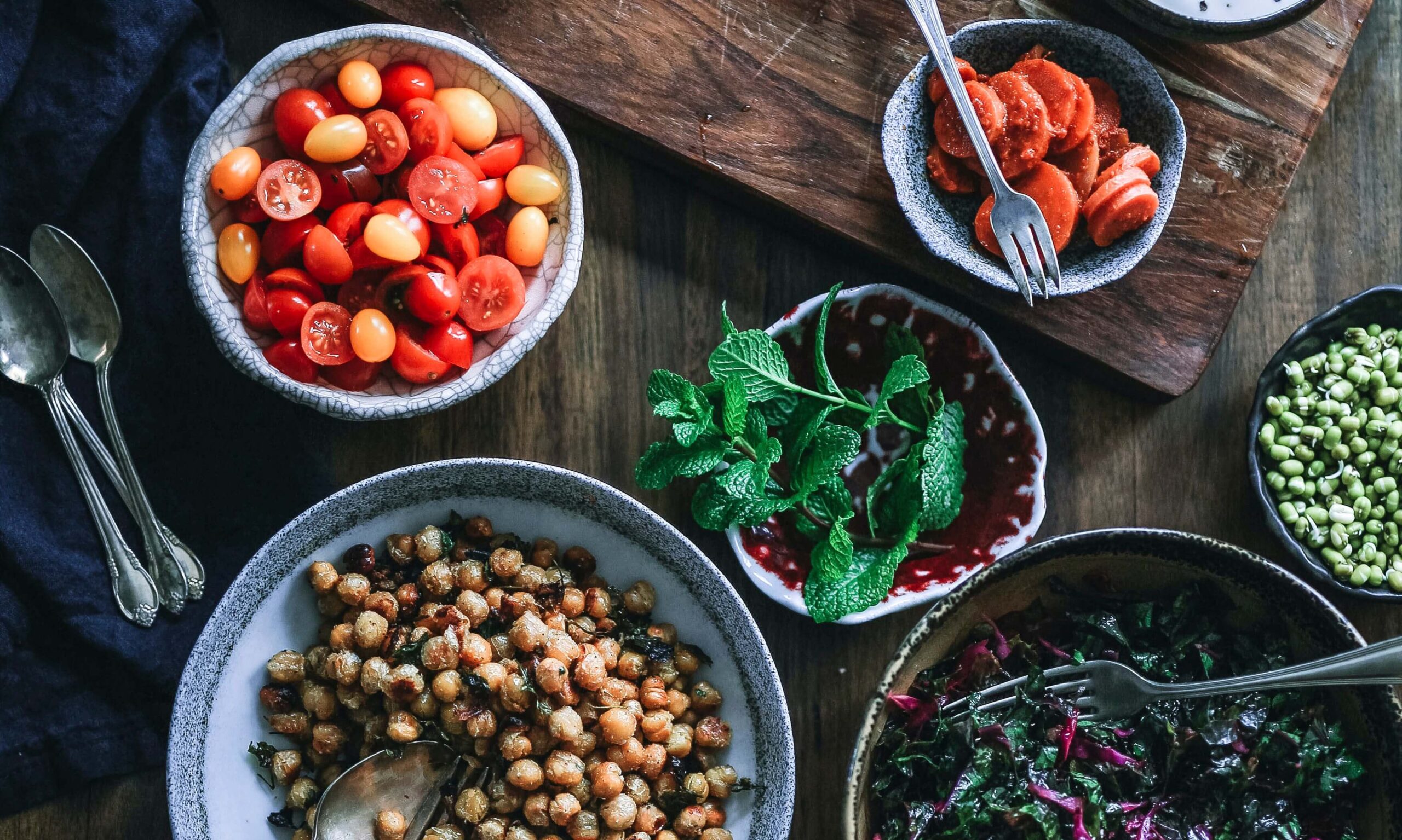 découvrez une sélection savoureuse de plats végétaliens, alliant créativité et bien-être. idéaux pour tous les amoureux de la cuisine saine, nos recettes variées vous permettront de savourer des repas équilibrés et délicieux sans produits d'origine animale.