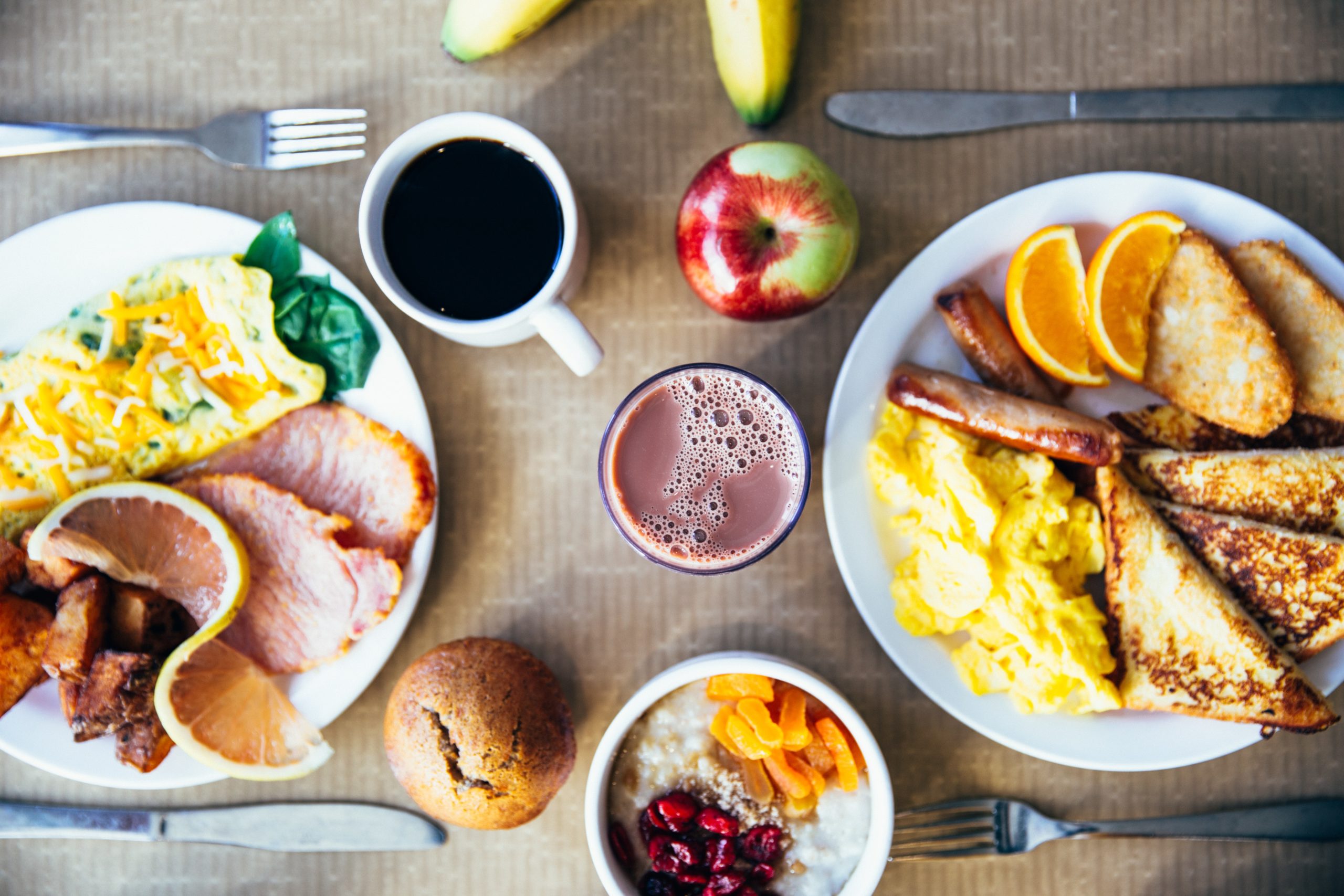 découvrez une sélection de délicieuses recettes de brunch pour égayer vos matins. que vous souhaitiez un repas sucré ou salé, explorez des idées innovantes et savoureuses à préparer pour un moment convivial en famille ou entre amis.