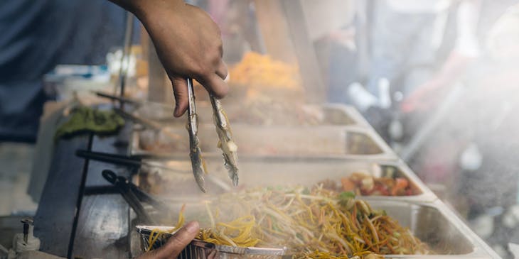 découvrez le tourisme gastronomique, une aventure sensorielle à travers les saveurs et les traditions culinaires du monde. explorez des destinations uniques où la gastronomie est à l'honneur, goûtez des plats authentiques et vivez des expériences inoubliables.