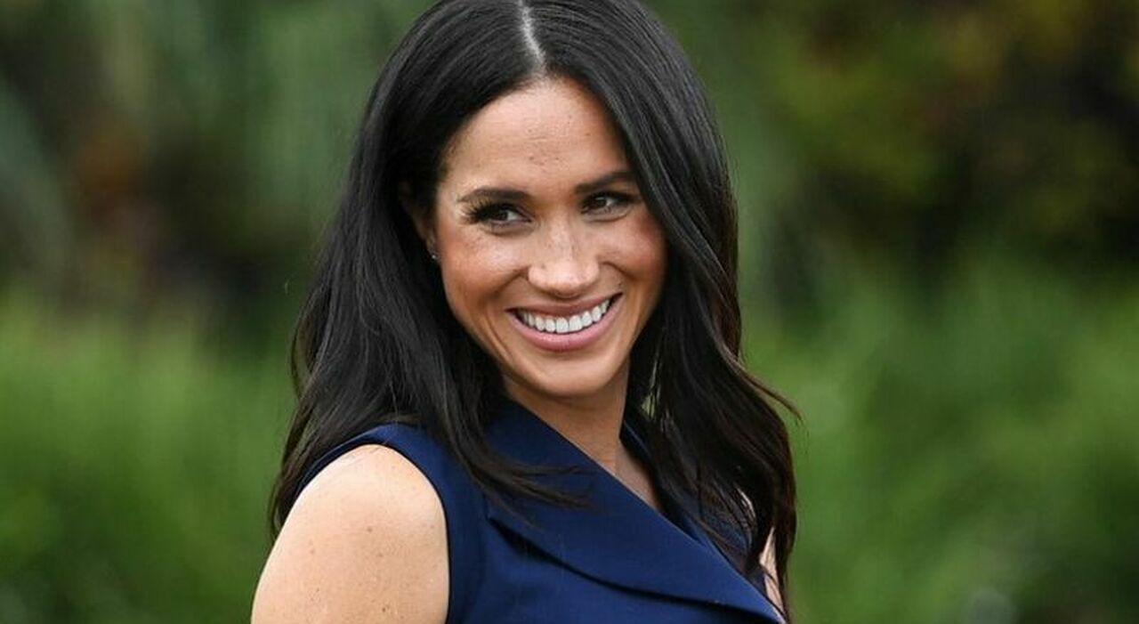 découvrez l'émission gourmande avec meghan markle, où la duchesse partage ses recettes favorites et ses astuces culinaires. plongez dans un monde de saveurs et d'inspirations pour une cuisine raffinée et accessible à tous.