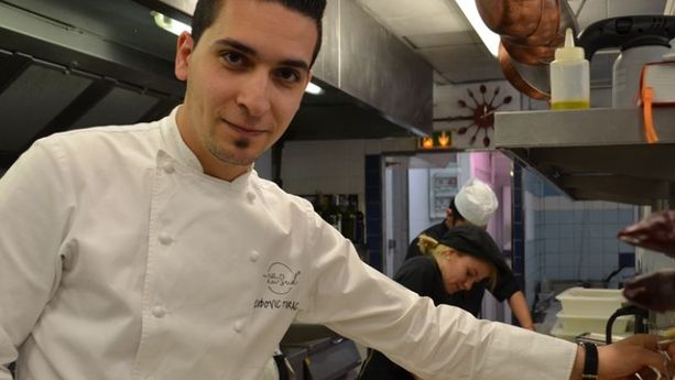 découvrez l'alliance savoureuse entre michelin et top chef, une rencontre exceptionnelle où les chefs étoilés partagent leurs secrets culinaires. plongez dans l'univers gastronomique de la haute cuisine et laissez-vous inspirer par des créations innovantes et des saveurs inoubliables.