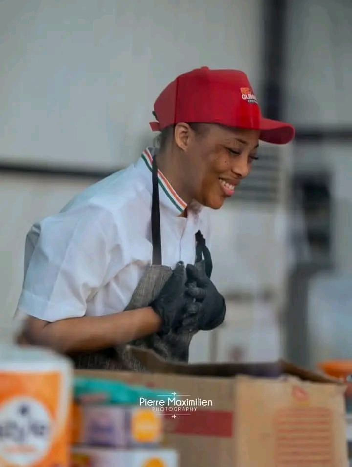 découvrez l'incroyable parcours de zeinab bancé, qui a établi un record guinness en réalisant un marathon de cuisine. plongez dans son univers culinaire où passion et performance se rencontrent pour un défi hors du commun !
