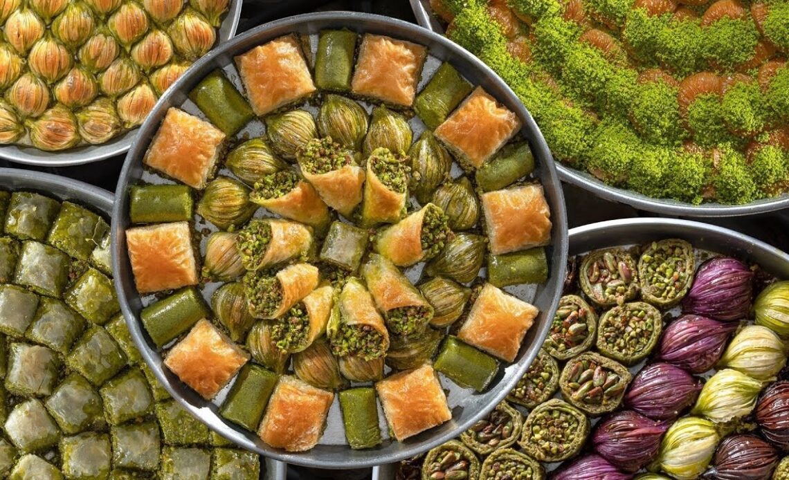 découvrez les saveurs envoûtantes des desserts irakiens : pâtisseries orientales, douceurs à base de dattes, sirop et pistaches. idées de recettes traditionnelles faciles à réaliser pour régaler vos papilles !