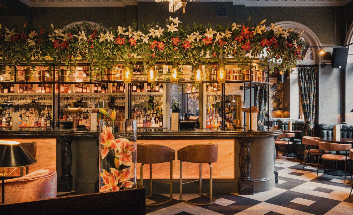 découvrez notre café bar à cocktails à grey lynn : une ambiance conviviale, des boissons artisanales, des cafés de spécialité et des cocktails créatifs à savourer entre amis. parfait pour vos moments détente à auckland.
