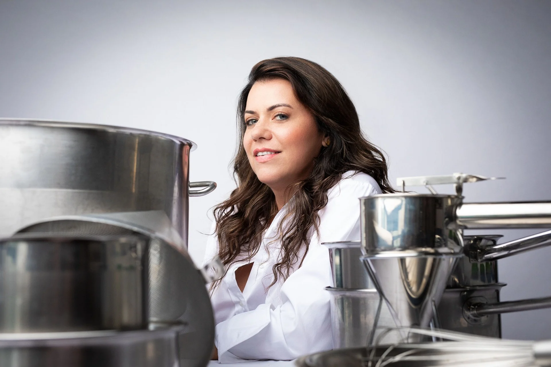 découvrez les plus grandes célébrités de la cuisine brésilienne : chefs renommés, influenceurs culinaires et personnalités qui font rayonner les saveurs du brésil à travers le monde.