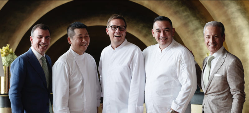 découvrez les meilleurs chefs étoilés de manhattan beach : talents culinaires, restaurants prestigieux et expériences gastronomiques inoubliables vous attendent dans ce quartier emblématique de los angeles.