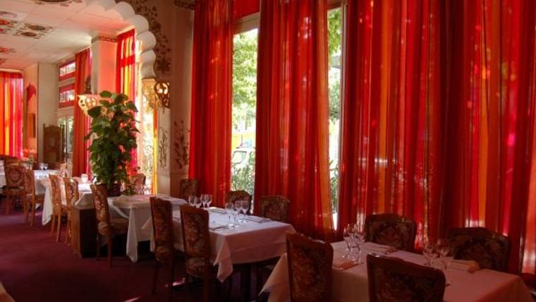 découvrez les meilleurs restaurants indiens à paris : cuisine authentique, saveurs épicées et ambiance conviviale. trouvez l’adresse idéale pour un voyage culinaire en inde au cœur de la capitale.