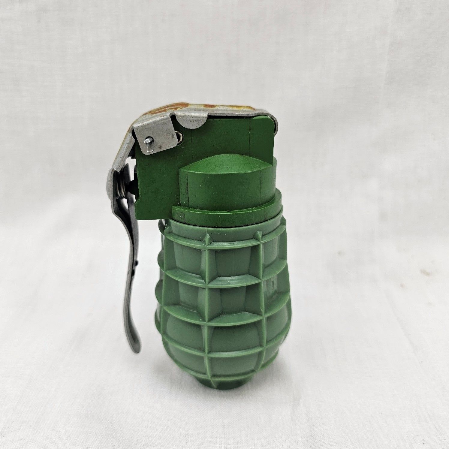 découvrez le potentiel de la grenade à oman : un fruit emblématique aux multiples vertus, cultivé dans des vergers traditionnels et apprécié pour ses bienfaits sur la santé et son importance économique croissante dans la région.