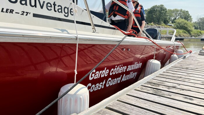 découvrez nos services culinaires spécialement conçus pour la garde côtière : repas savoureux, nutrition adaptés et gestion efficace pour le personnel maritime. qualité, fraîcheur et expertise au rendez-vous.