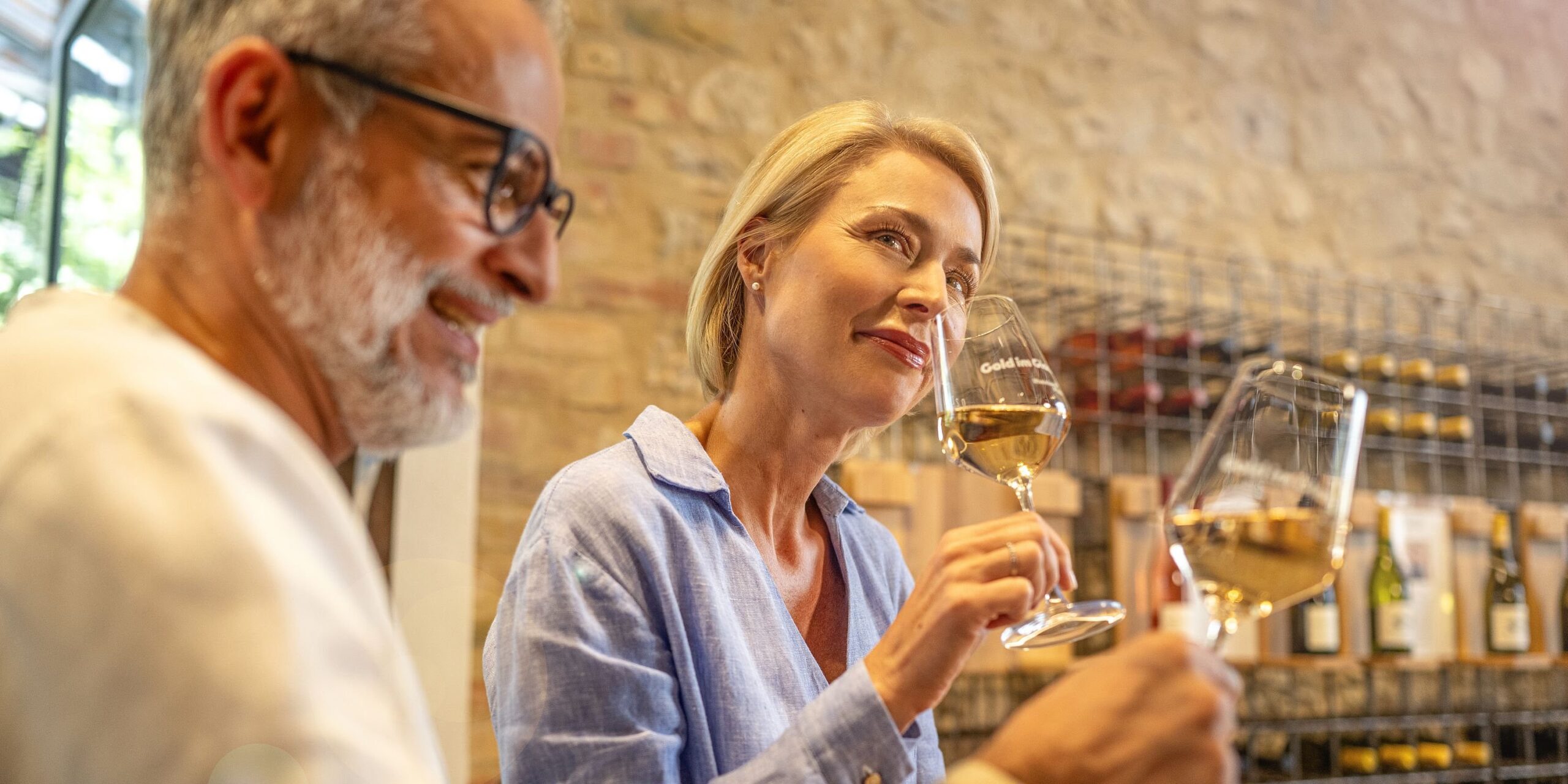 découvrez un événement gastronomique unique réunissant des vignerons de moselle et du rheinhessen. dégustez des vins d’exception et des mets savoureux dans une ambiance conviviale !