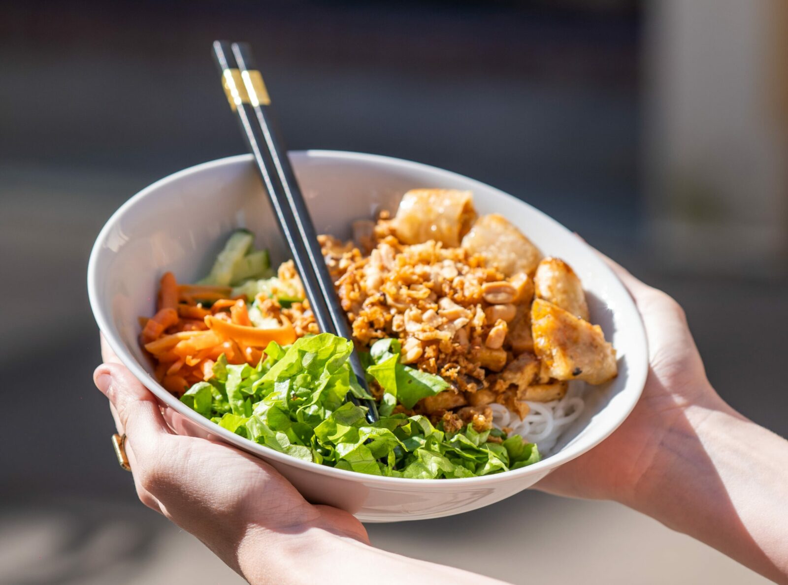 partez à la découverte des saveurs de rouen avec notre guide du voyage culinaire : adresses gourmandes, spécialités locales et restaurants incontournables pour une expérience gastronomique unique.