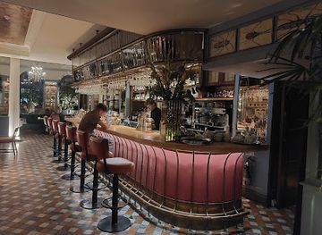 découvrez l’expérience unique de la gastronomie fusion à bath : un savoureux mélange de traditions culinaires du monde entier dans une atmosphère élégante et conviviale.