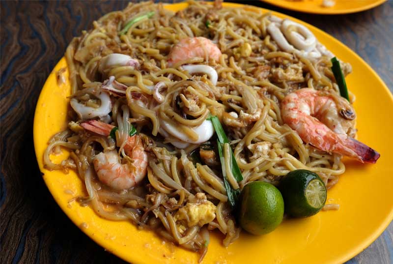 découvrez l’écotourisme culinaire en malaisie et en australie : savourez des spécialités locales tout en respectant la nature, explorez des fermes durables et vivez une aventure gastronomique authentique au cœur de paysages préservés.