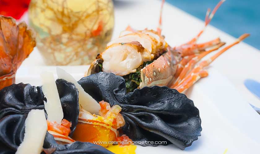 découvrez l'écotourisme culinaire en malaisie et en australie : savourez des spécialités locales, explorez des fermes durables et vivez des expériences gastronomiques authentiques tout en respectant l'environnement.