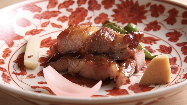 découvrez la compétition culinaire kenya-chine, un événement unique où chefs kenyans et chinois s'affrontent pour créer des plats fusion innovants, mêlant traditions et saveurs des deux cultures. ne manquez pas ce voyage gastronomique exceptionnel !