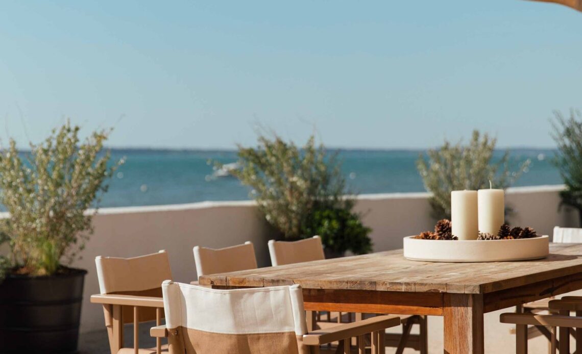 découvrez notre guide critique des restaurants célèbres du cap ferret : avis, conseils et recommandations pour une expérience gastronomique inoubliable.