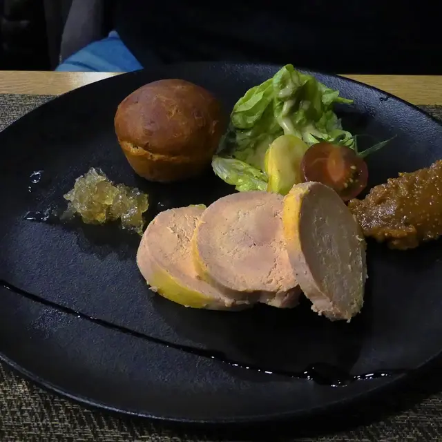 découvrez notre sélection gourmande alliant saveurs italiennes authentiques, ambiance bistrot conviviale et onctuosité du beurre pour un plaisir culinaire unique.